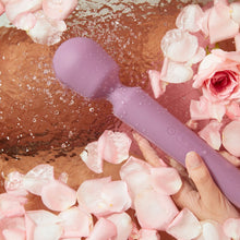 Lade das Bild in den Galerie-Viewer, Svakom Emma Neo 2 Magic Wand